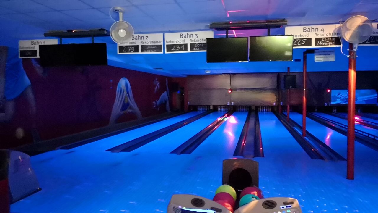 Bowling
